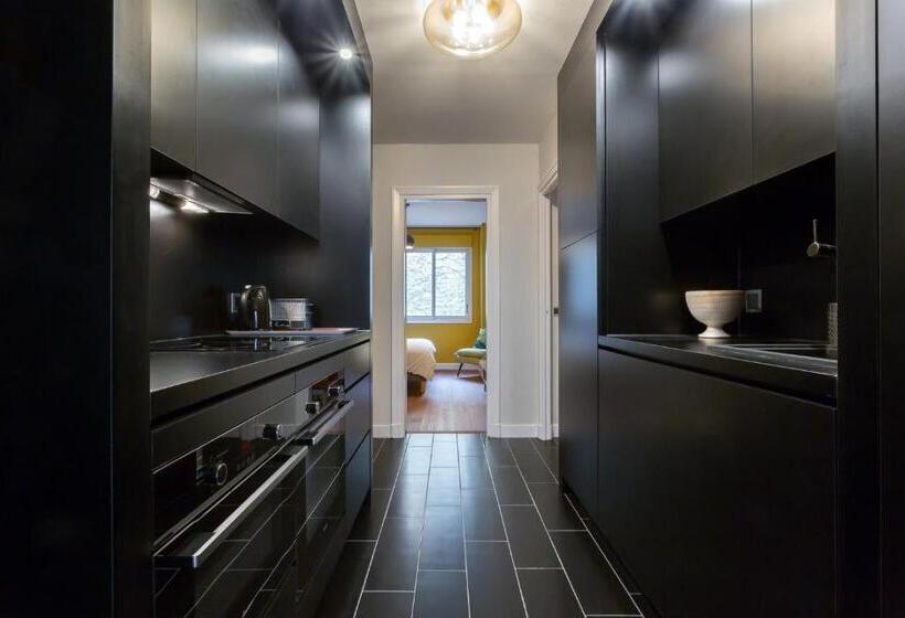 Stella   2 Chambres Balcon  Place De La République