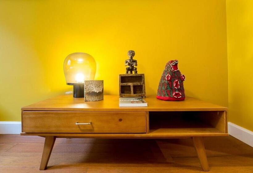 Stella   2 Chambres Balcon  Place De La République