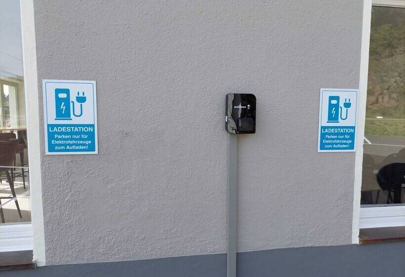 Spacious Holiday Home In The Eifel National Park