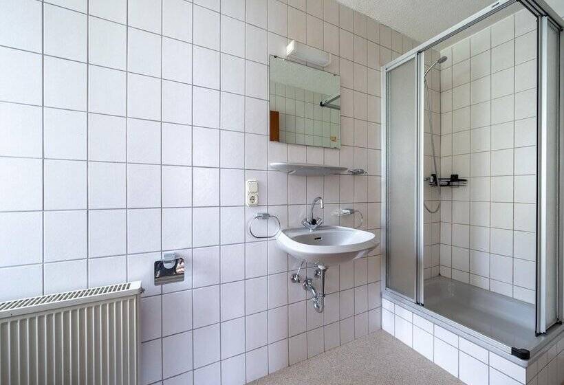 Spacious Holiday Home In The Eifel National Park