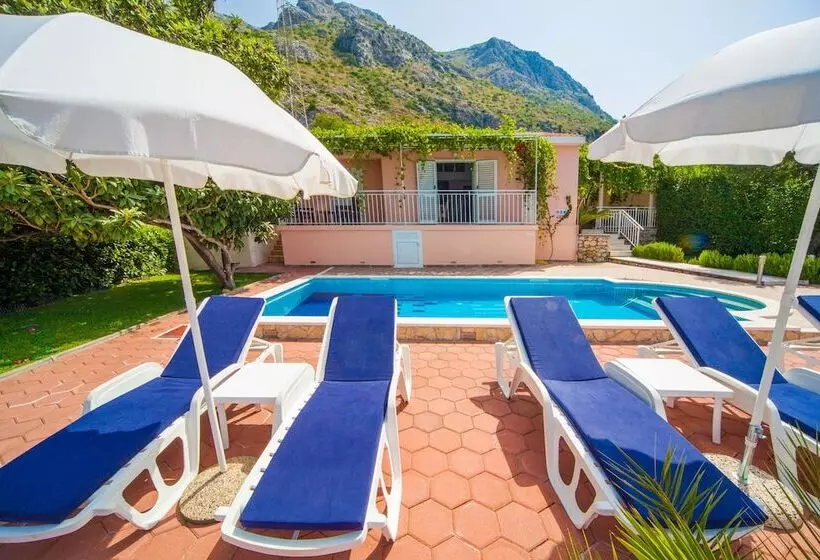Villa Laura