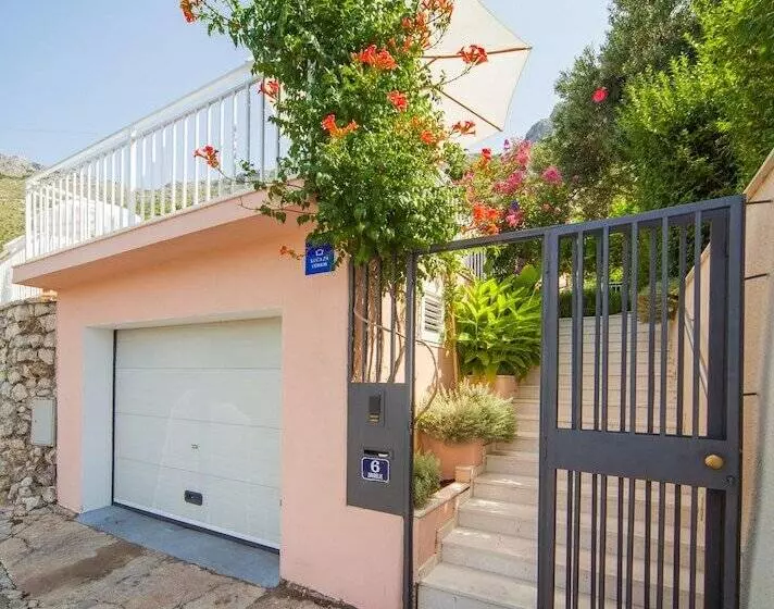 Villa Laura