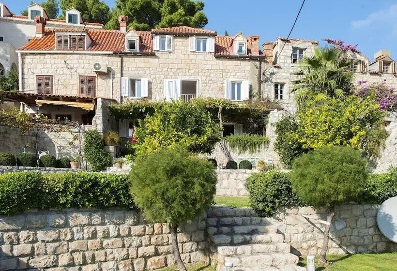 Villa Maslina