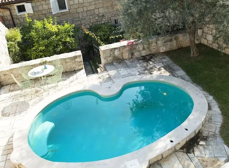 Villa Maslina