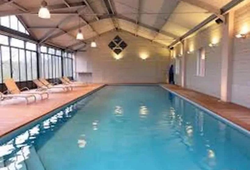 Bed and Breakfast Kolda Properties