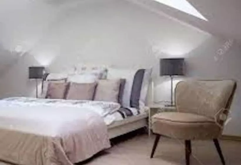 ベッドアンドブレックファースト Kolda Properties