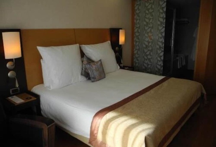 Bed and Breakfast Kolda Properties