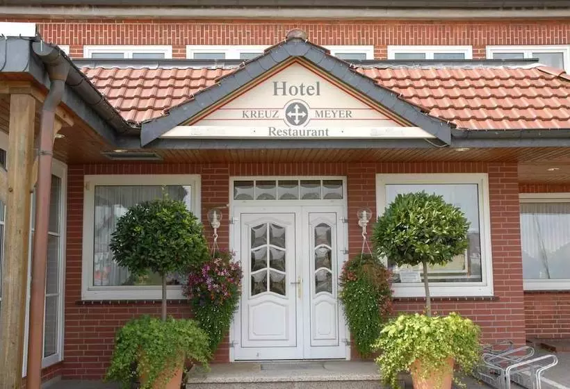 Hotelli Restaurant Kreuz Meyer