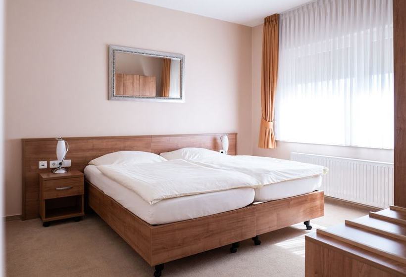 ホテル Restaurant Kreuz Meyer