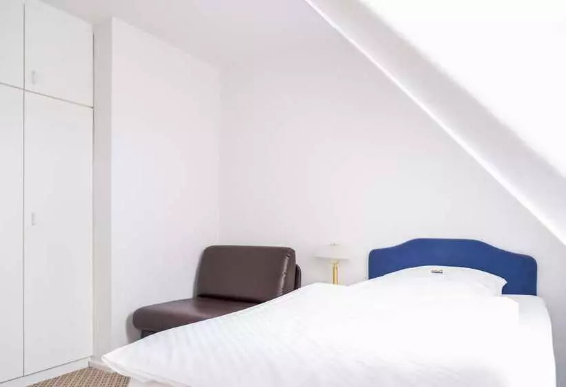 Hotelli Restaurant Kreuz Meyer