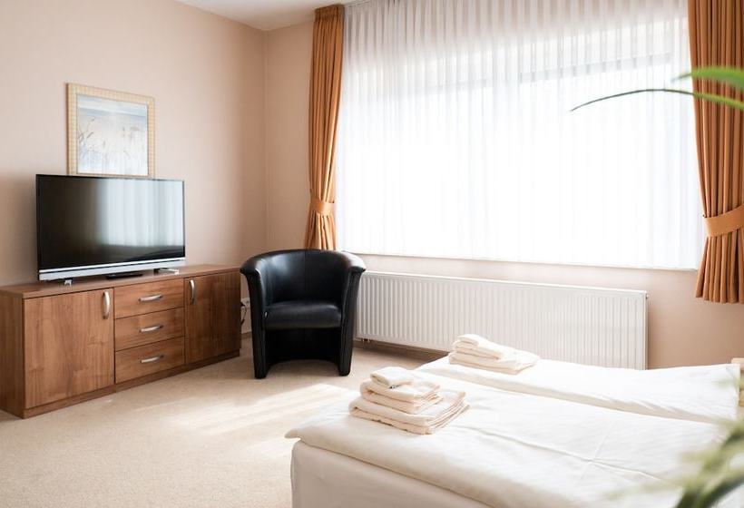 ホテル Restaurant Kreuz Meyer