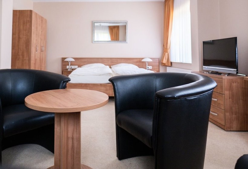 ホテル Restaurant Kreuz Meyer