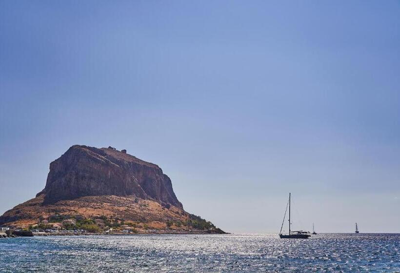 ホテル Sempre Viva Suites