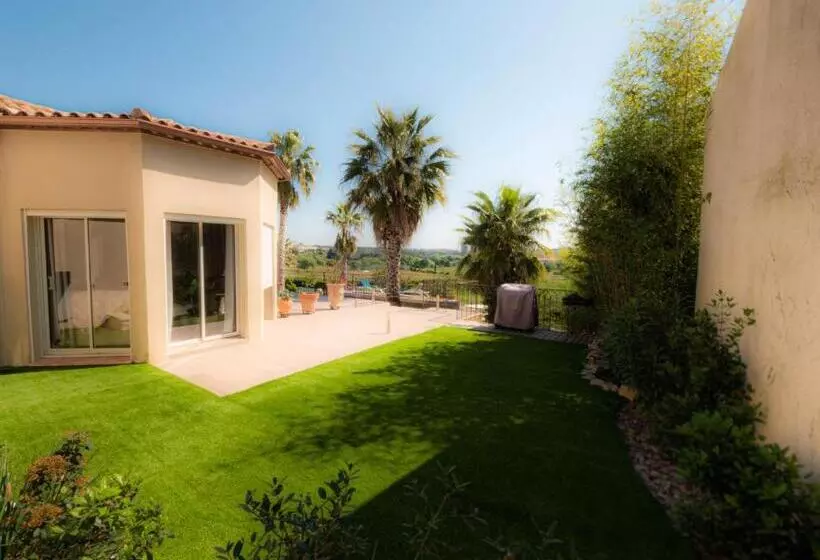 La Palmeraie   Piscine Vue Golf