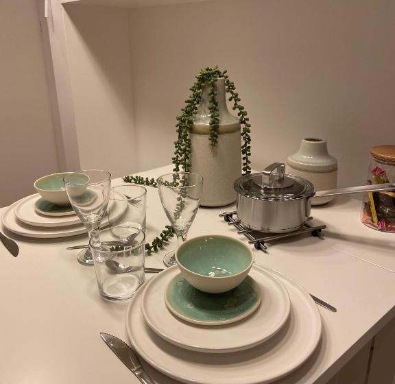 Le Mouton à 5 Pattes Aubagnecassisaix En Provence