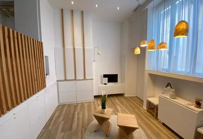 Le Mouton à 5 Pattes Aubagnecassisaix En Provence