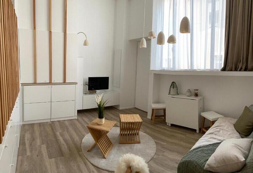 Le Mouton à 5 Pattes Aubagnecassisaix En Provence