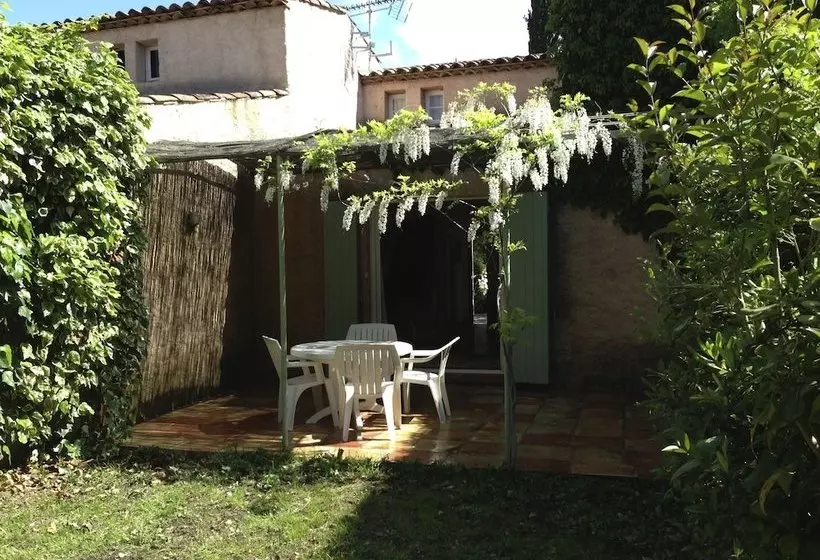 Les Gites Du Merle