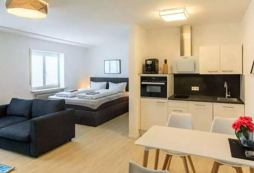 Modern Apartment In City Center
