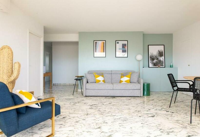 Rooftop Soha 2 Bdr 2 Bthr 1 Toil Clim Terrace Elevator Small Parking