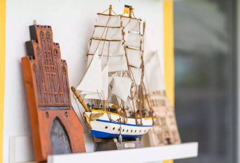 Snug Bungalow In Insel Poel Germany Near Beach