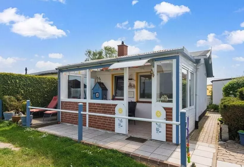 Snug Bungalow In Insel Poel Germany Near Beach