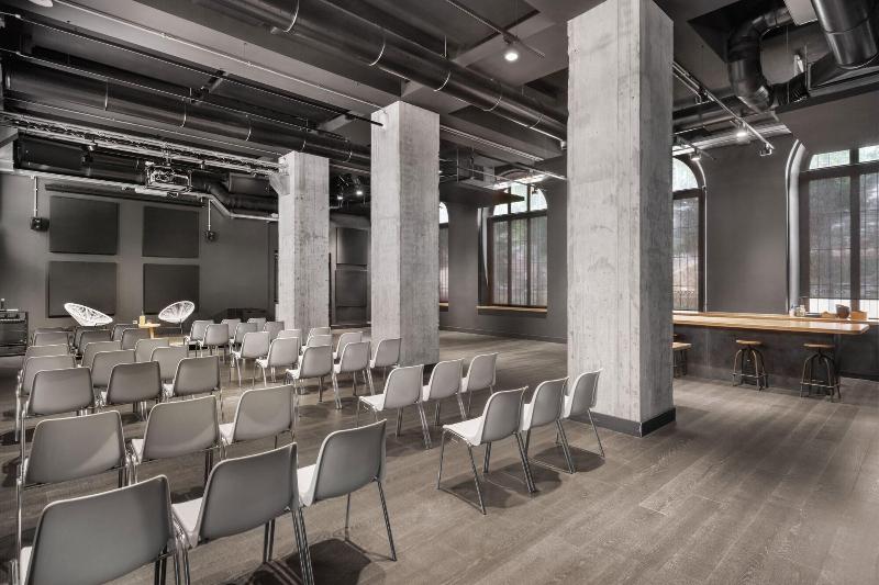 هاستل Combo Torino