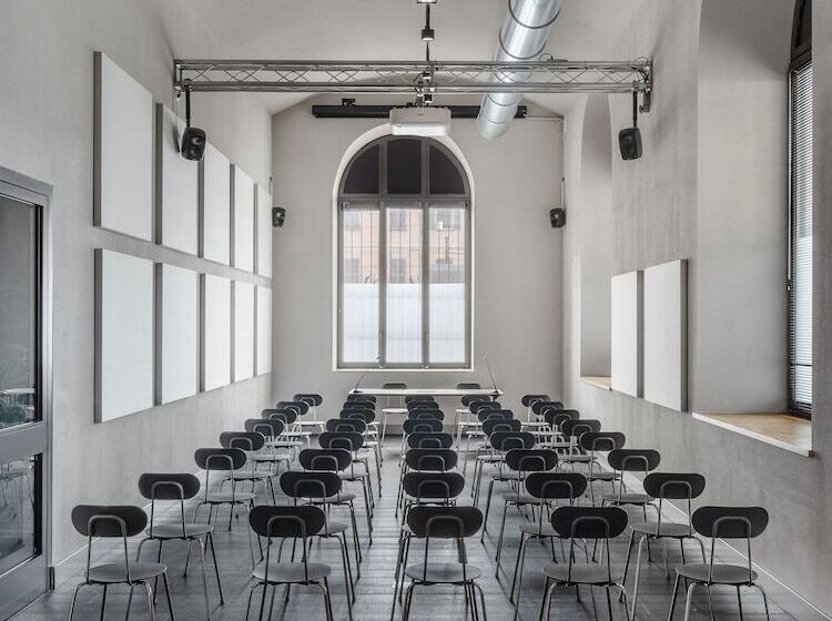 هاستل Combo Torino