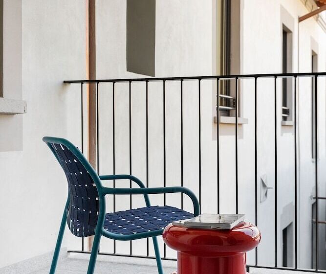 هاستل Combo Torino