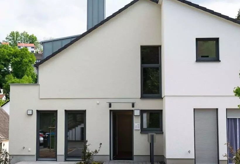 Alter Behring Gutshof