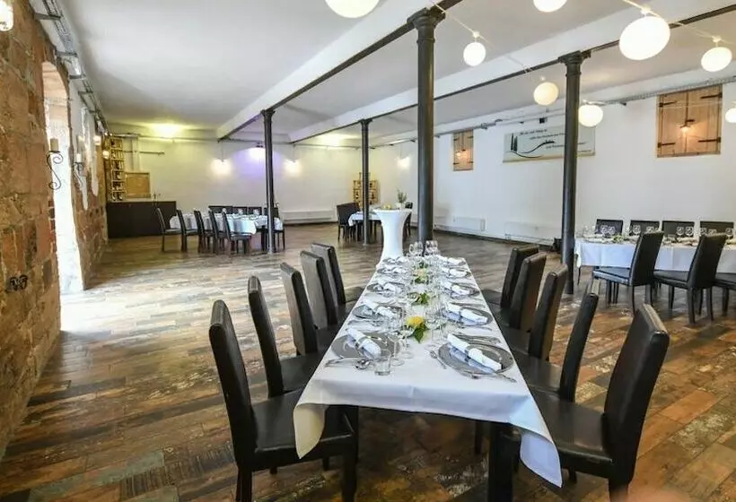 Alter Behring Gutshof