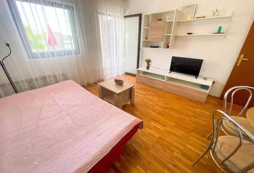 Apartmani Milan