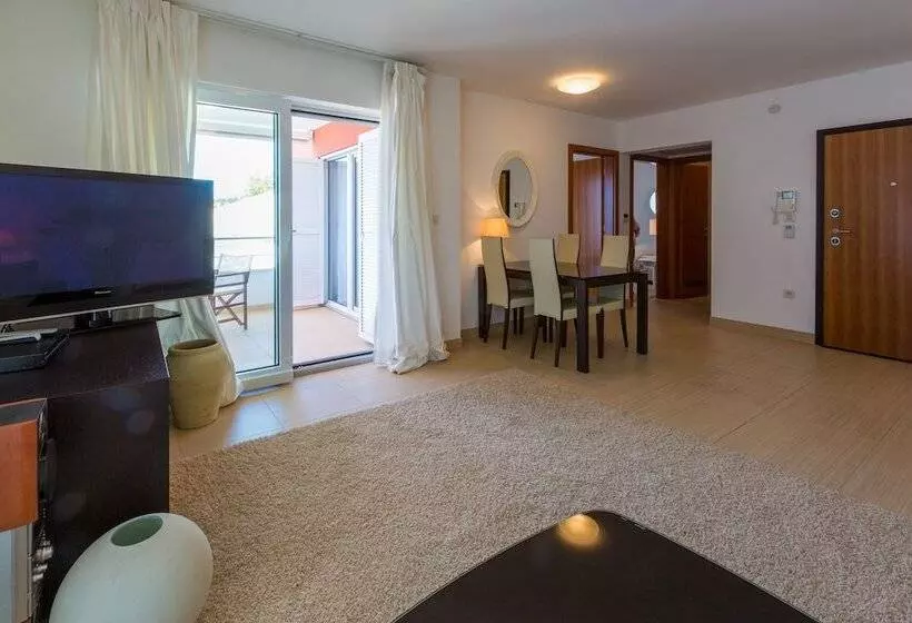 Apartman Golden View