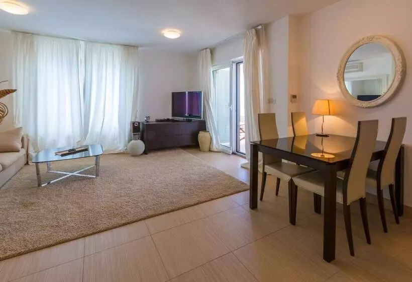 Apartman Golden View
