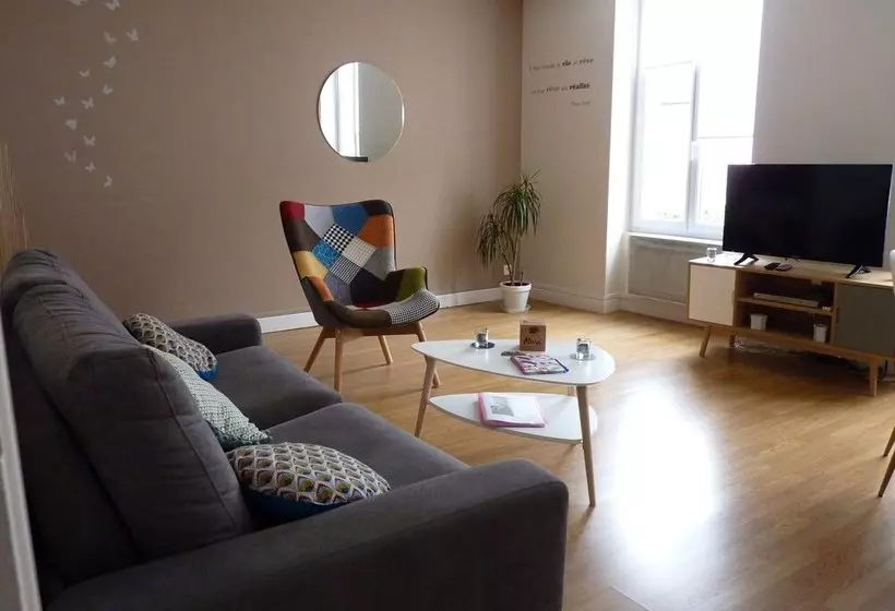 L Eutopia Au Cœur De Chablis, Parking Gratuit