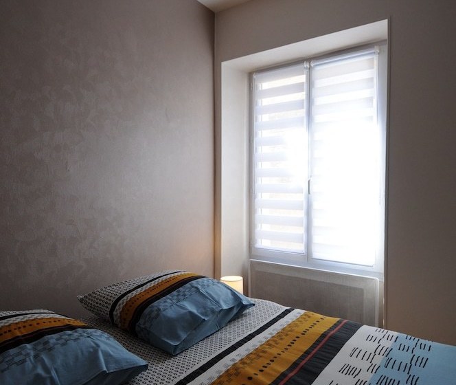 L Eutopia Au Cœur De Chablis, Parking Gratuit