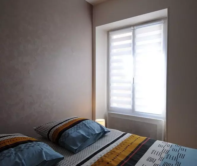 L Eutopia Au Cœur De Chablis, Parking Gratuit