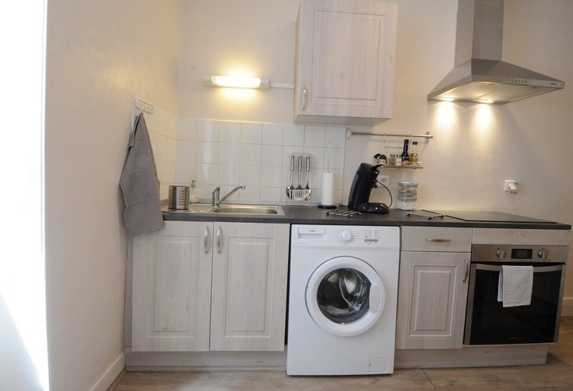 L Eutopia Au Cœur De Chablis, Parking Gratuit