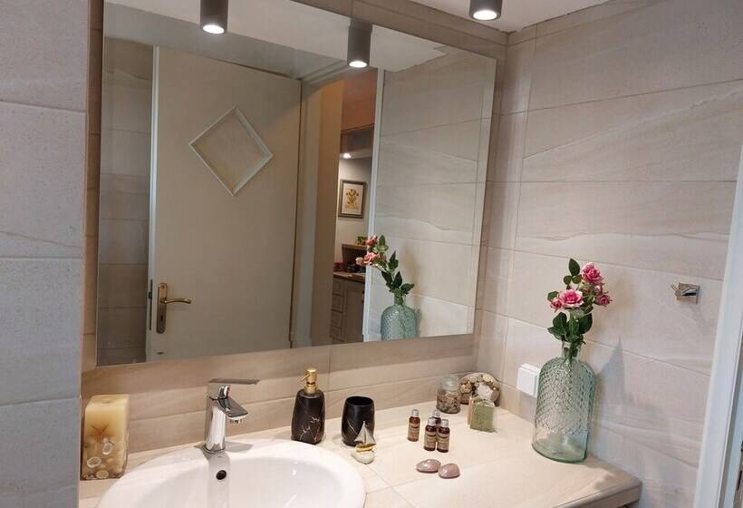 Ariadni Sea View Apartment