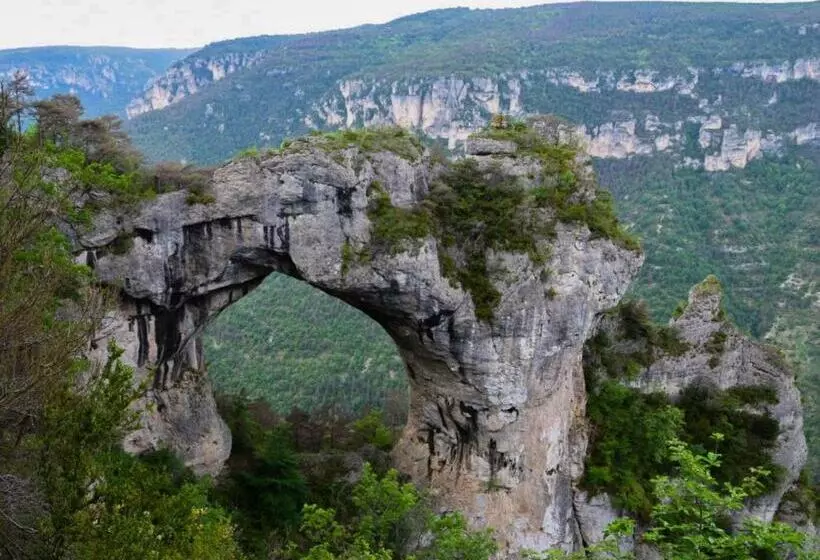 Aamiaismajoitus (B&B) Le Roucadel