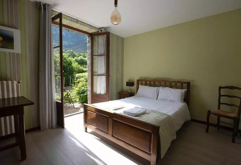 Aamiaismajoitus (B&B) Le Roucadel