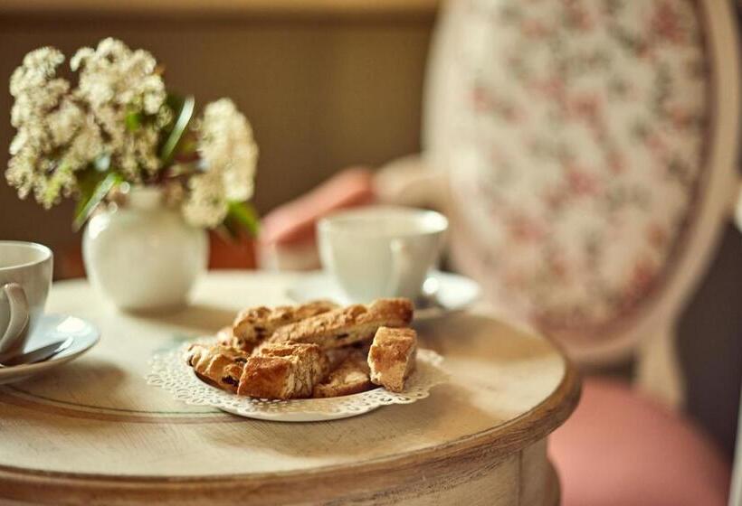 Il Mastio Di Spedaletto