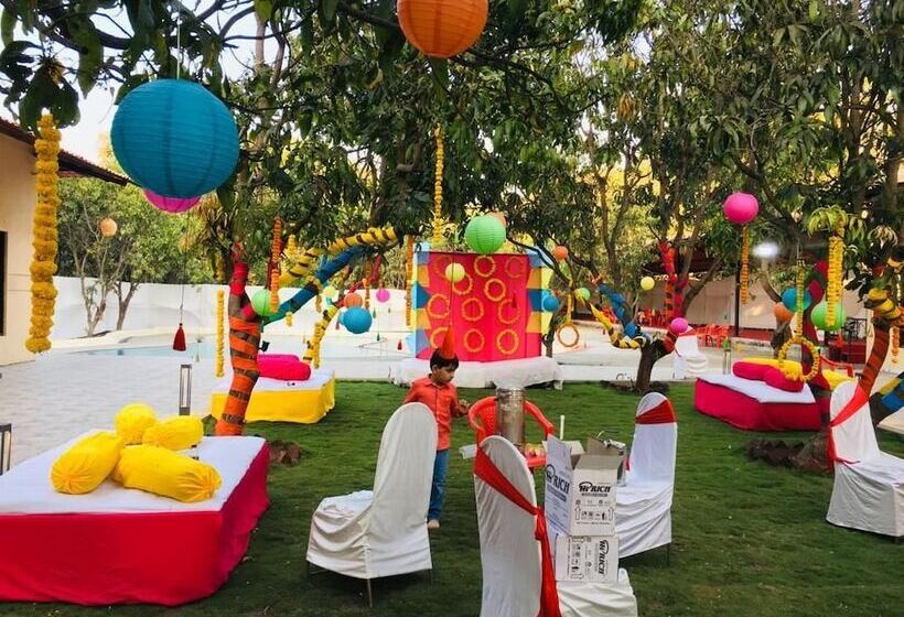 Shrushti The Village Resort