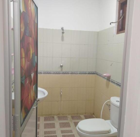 فندق Emerald Guest House