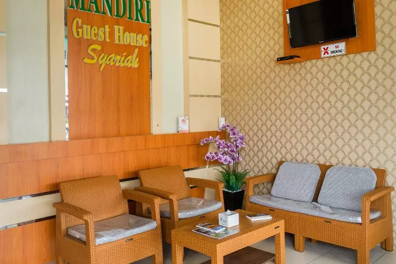 ホテル Oyo 2199 Mandiri Residence