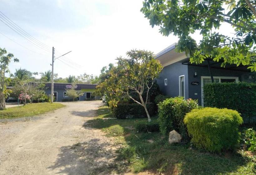 酒店 Oyo 767 Pang Chompu Resort