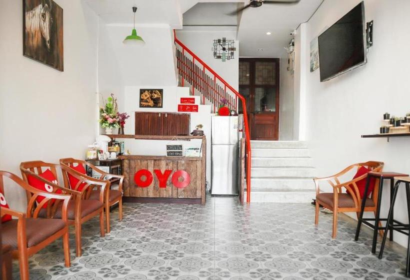 호텔 Oyo 778 21 Poshtel