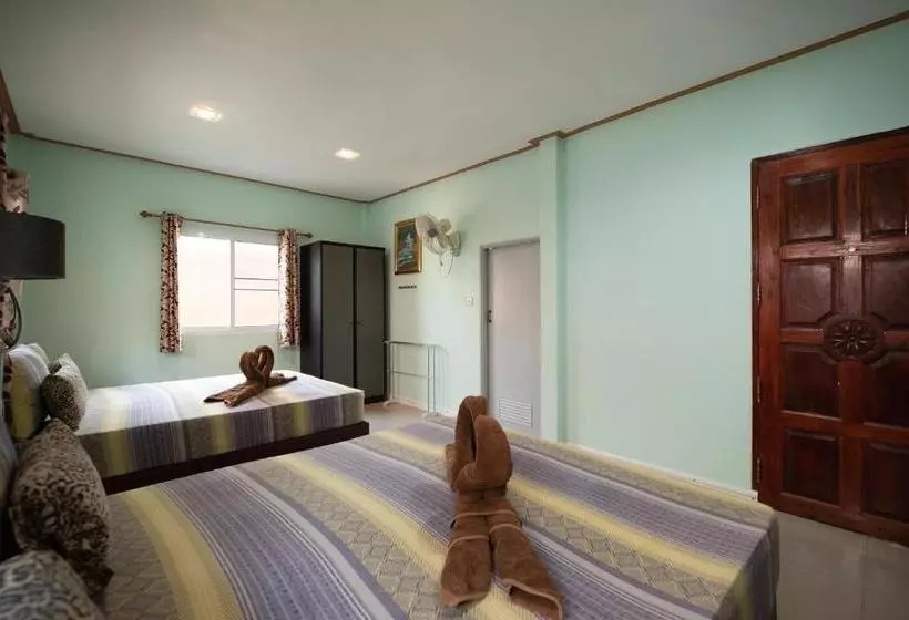 ホテル Oyo 810 Morakot Resort