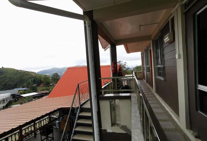 هتل Spot On 89963 Sinurambi Homestay 2