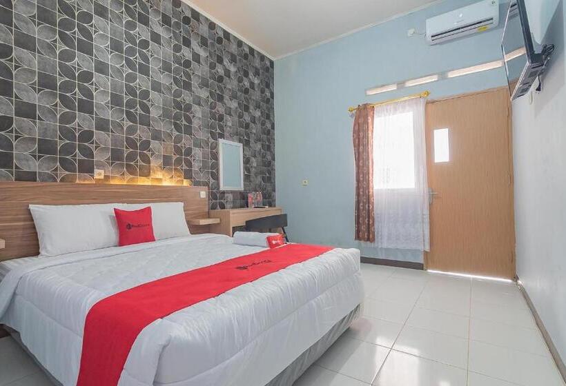 פנסיון Reddoorz Near Alun Alun Garut